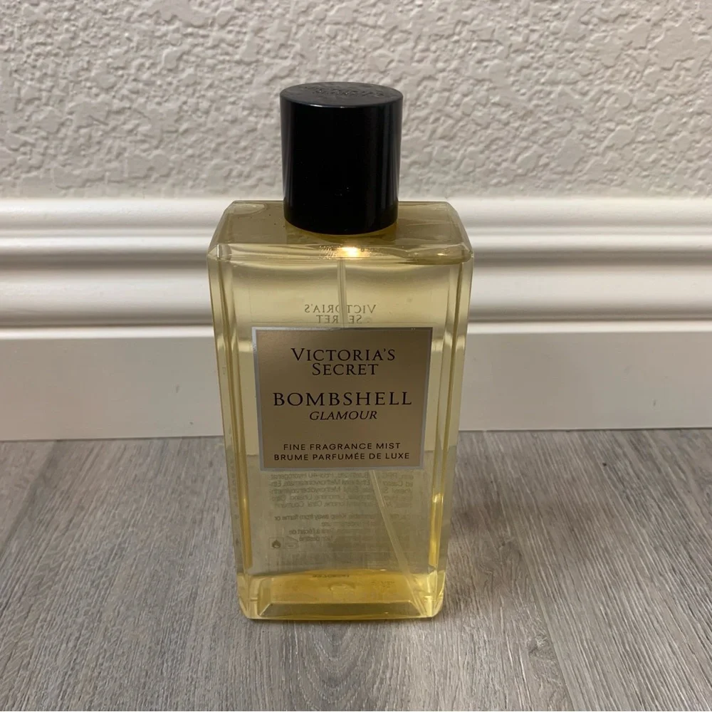 New Victoria’s Secret Bombshell GLAMOUR Body Mist